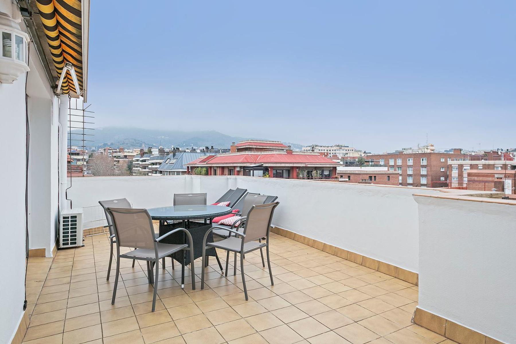 Sarria Attic Apartamento Barcelona Exterior foto